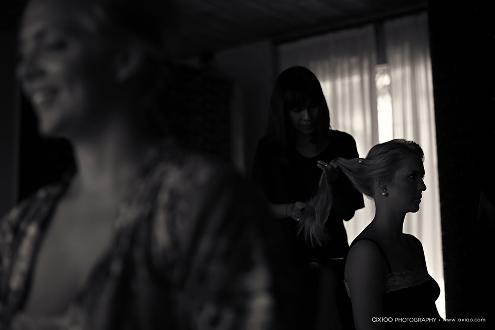 Axioo: Layers of Intricate Intimacies